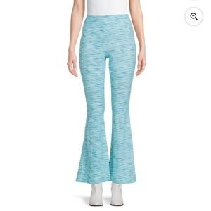 🩵 No Boundaries • Stretchy Flare Leggings Pants in Neptune Blue